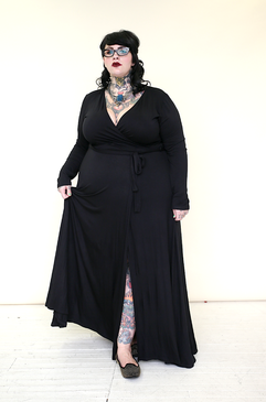 Wish Wish Vamp Gown - Black 