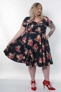 The Sweetheart Dress - short sleeve - Baby's Breath