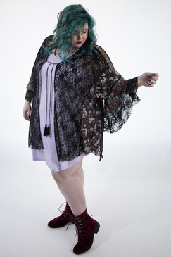 Lace Landscape Summer Cardi - Black